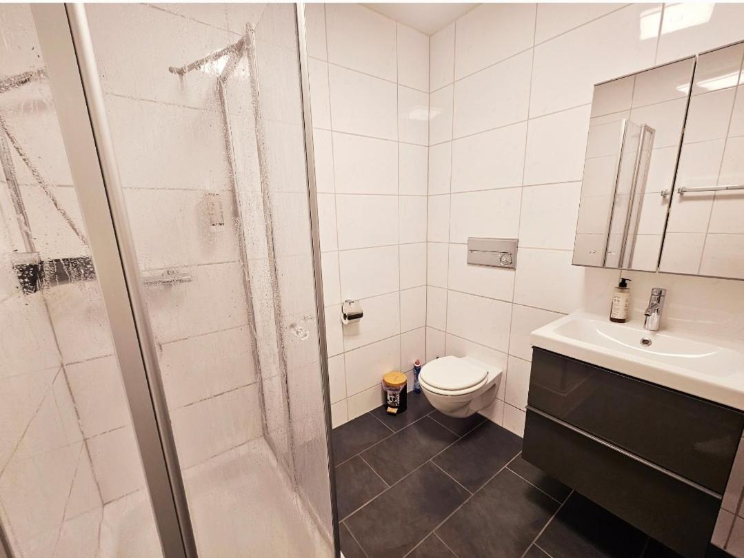 Roemerstube Apartments & Rooms Ediger-Eller Szoba fotó